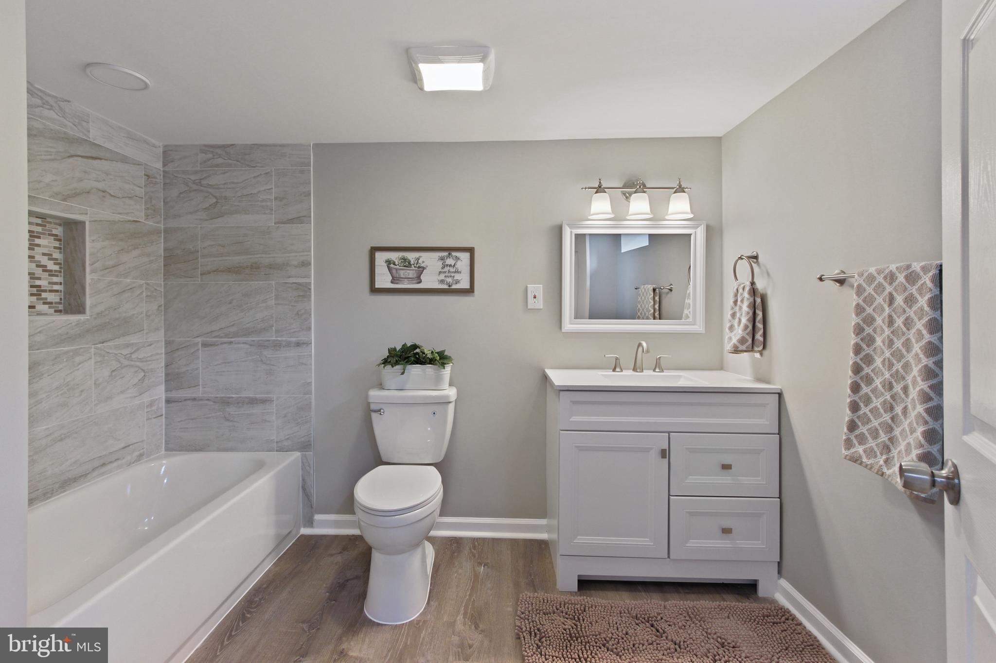 STONELEIGH - Residential