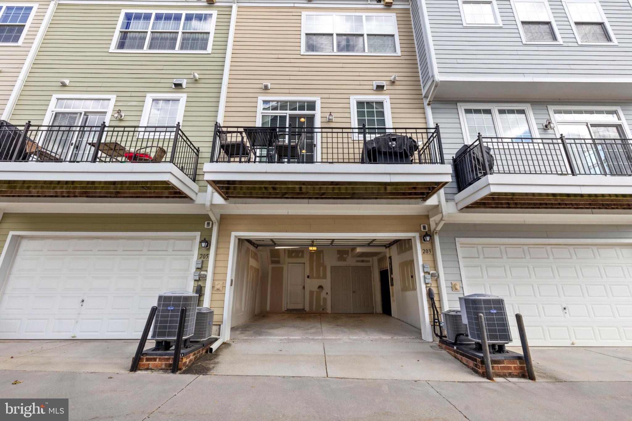 TOWSON GREEN - Residential Lease