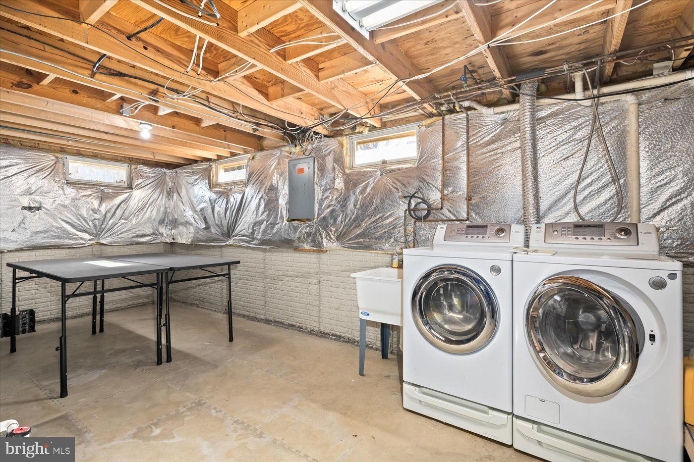 SETTLERS LANDING - Residential