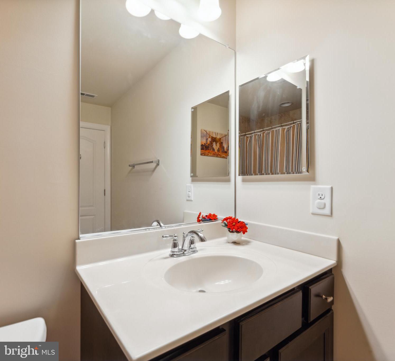 DEVONSHIRE - Residential Lease