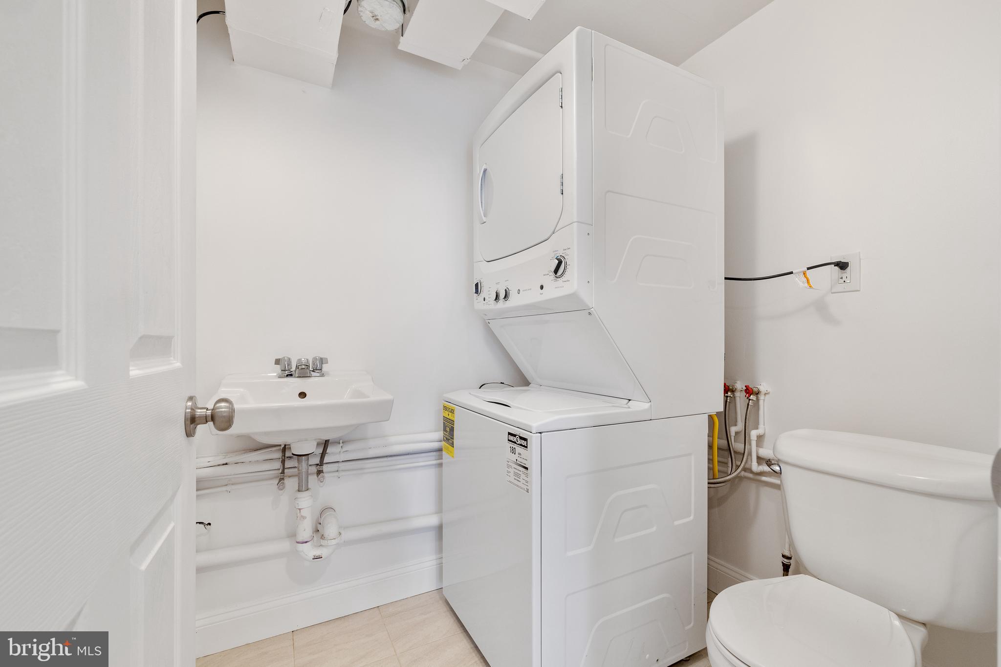 EASTWOOD HEIGHTS - Residential