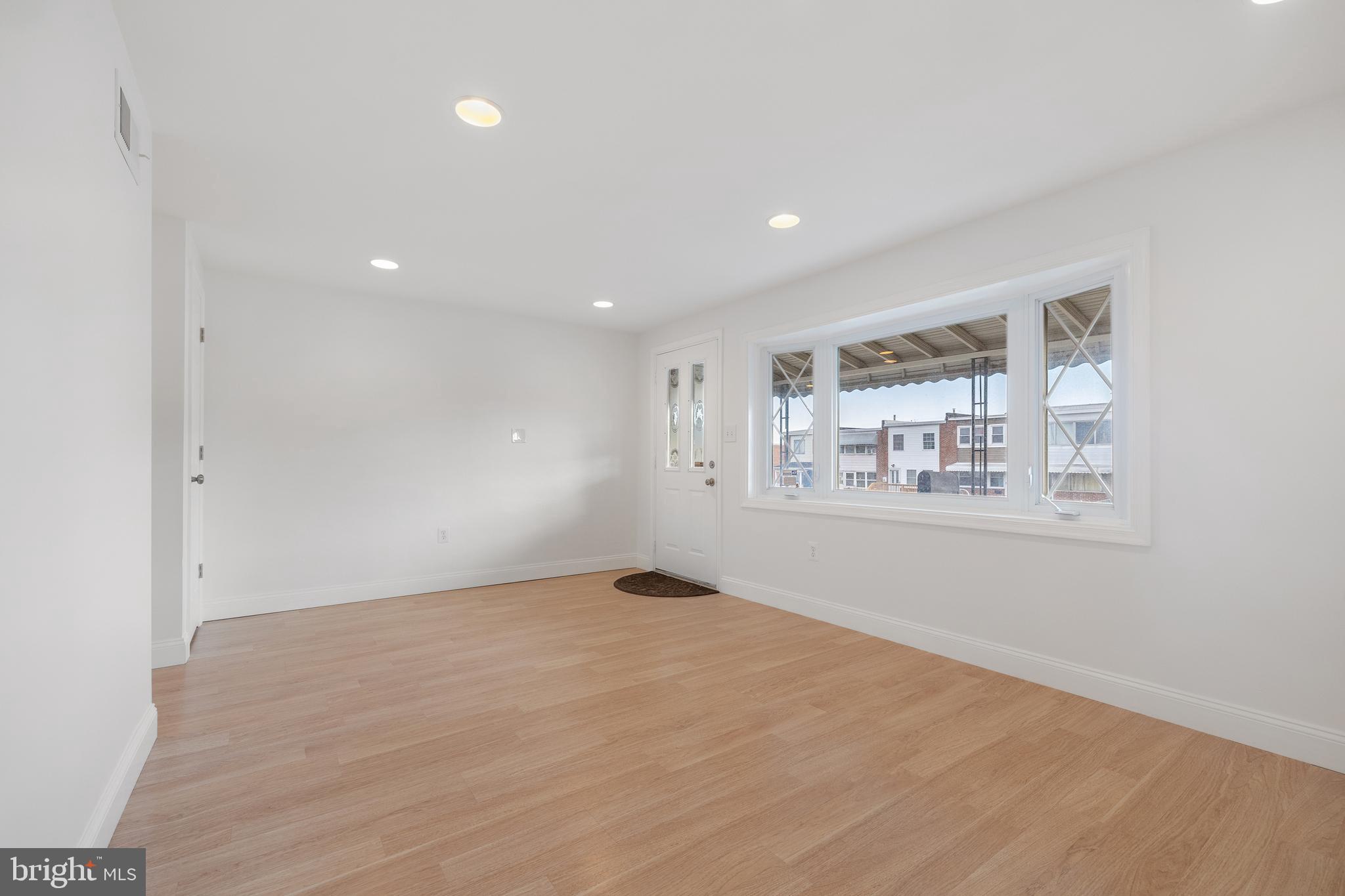 EASTWOOD HEIGHTS - Residential