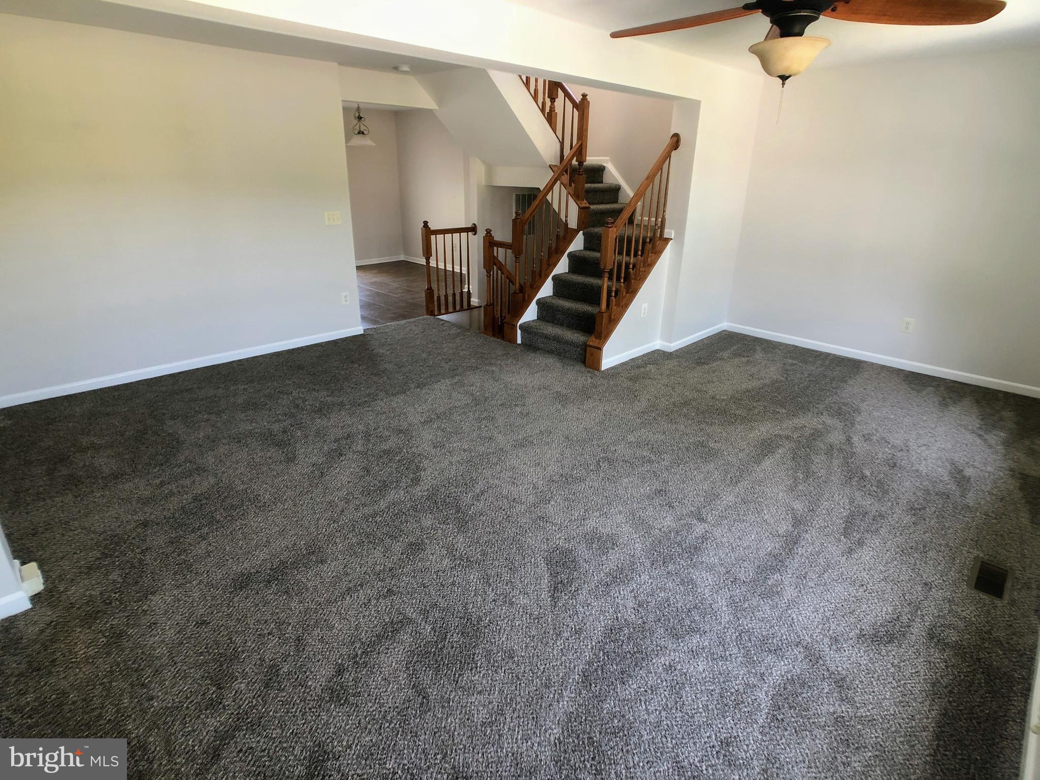 LAKELAND PLACE - Residential