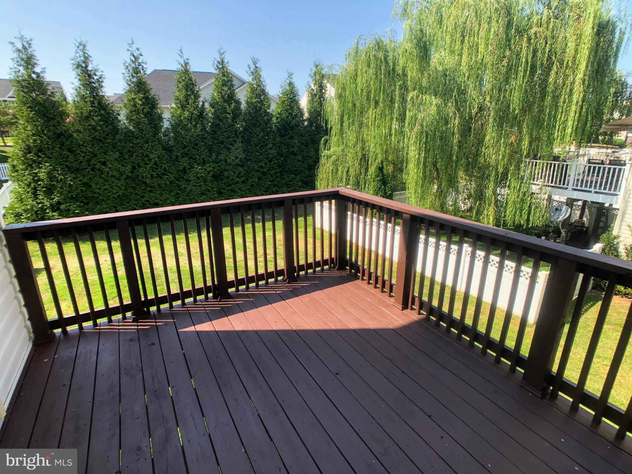 LAKELAND PLACE - Residential