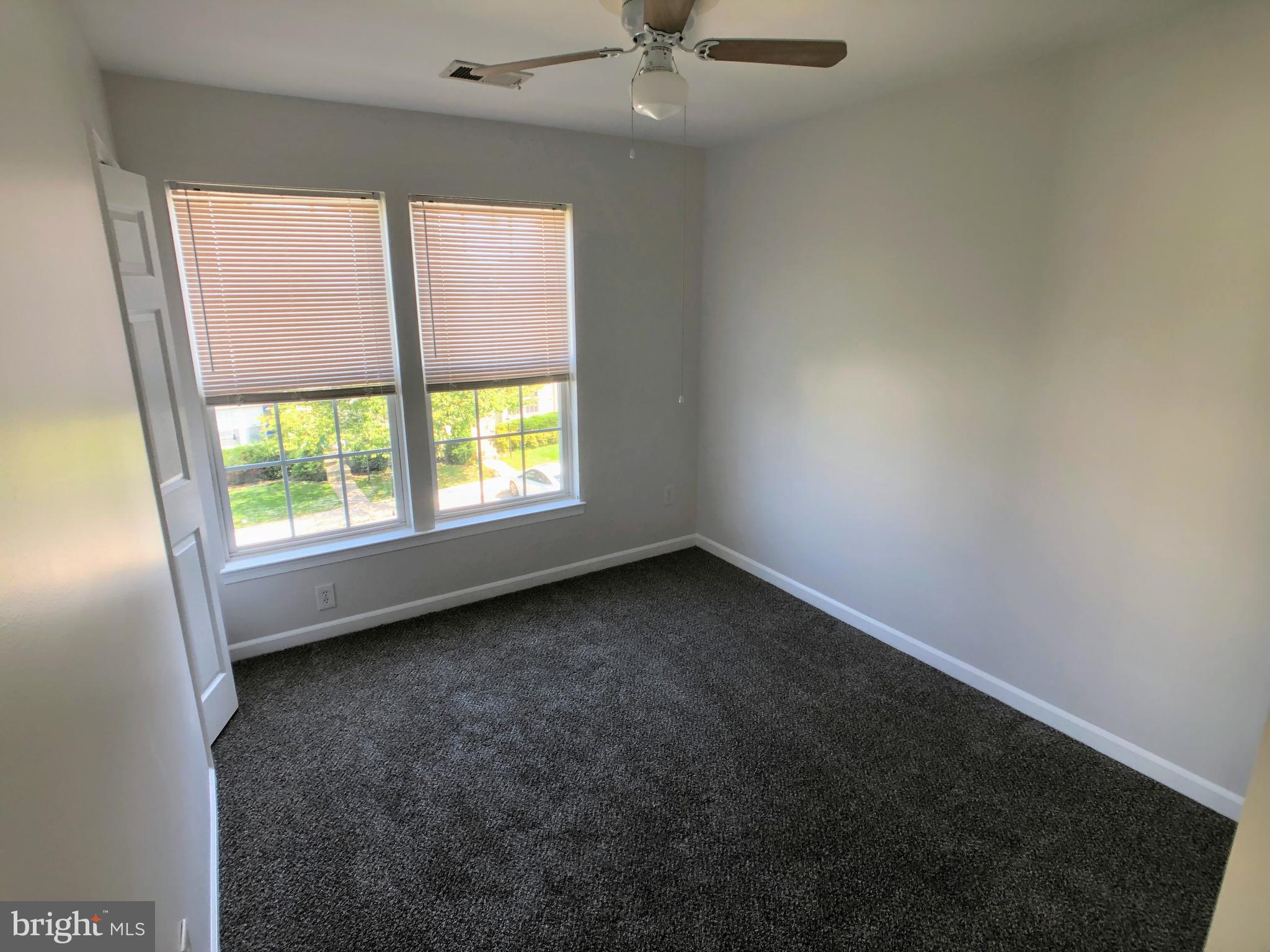 LAKELAND PLACE - Residential