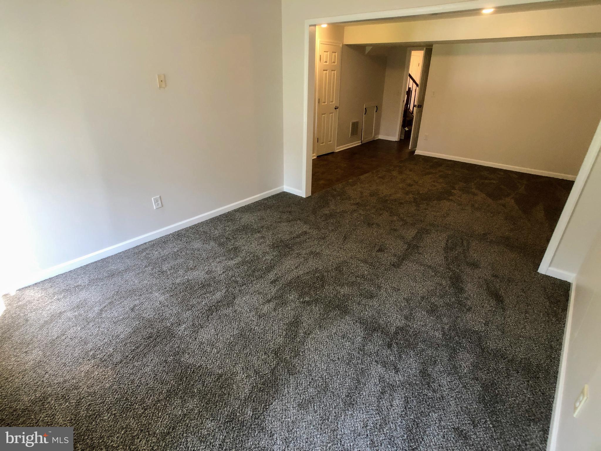 LAKELAND PLACE - Residential