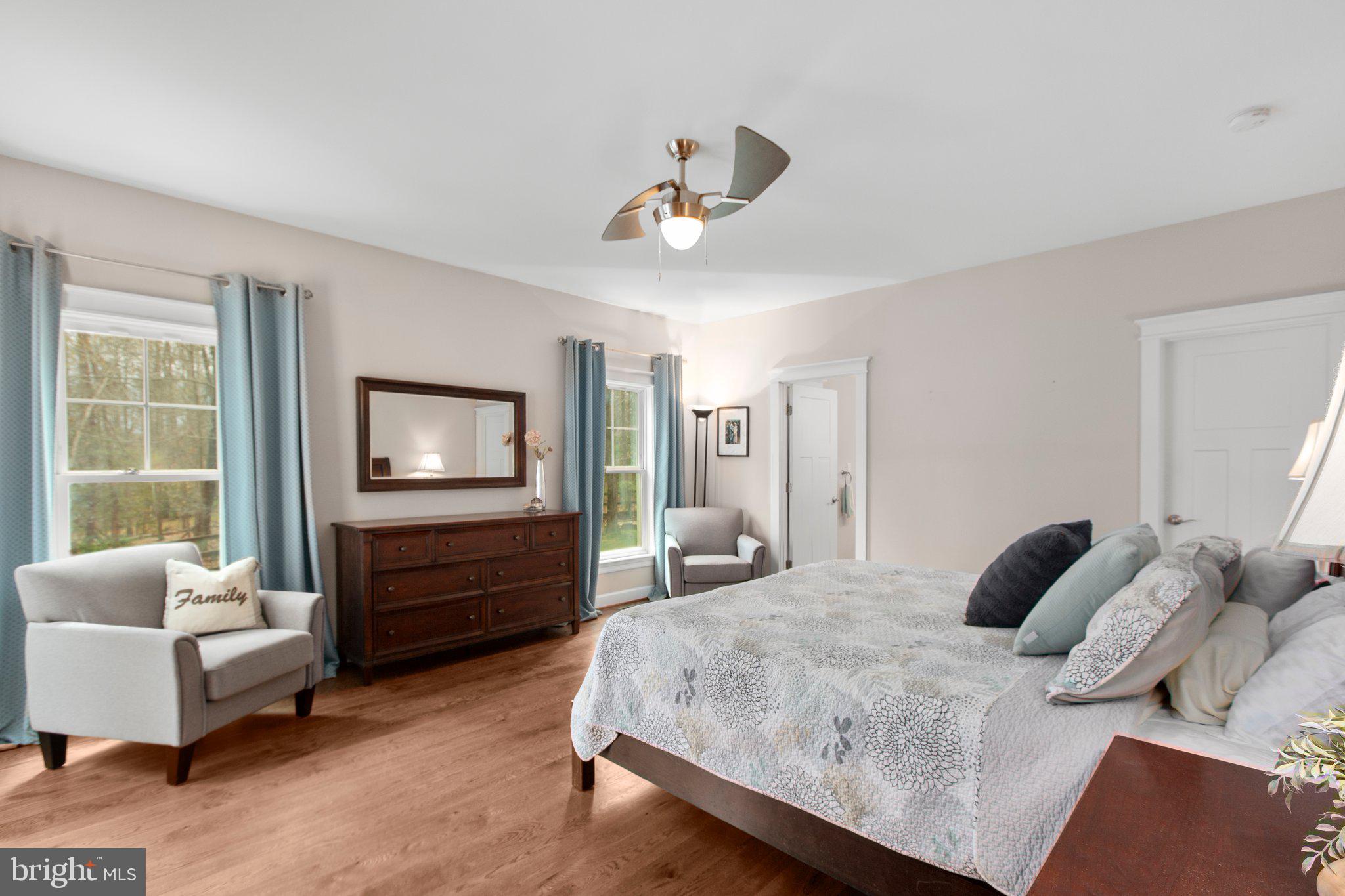 RIVER GLEN - Residential