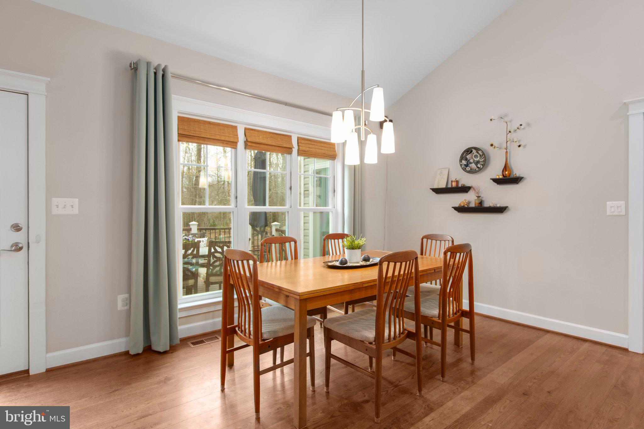 RIVER GLEN - Residential