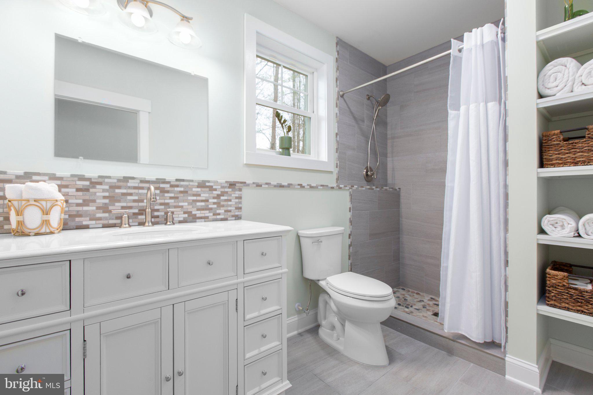 RIVER GLEN - Residential