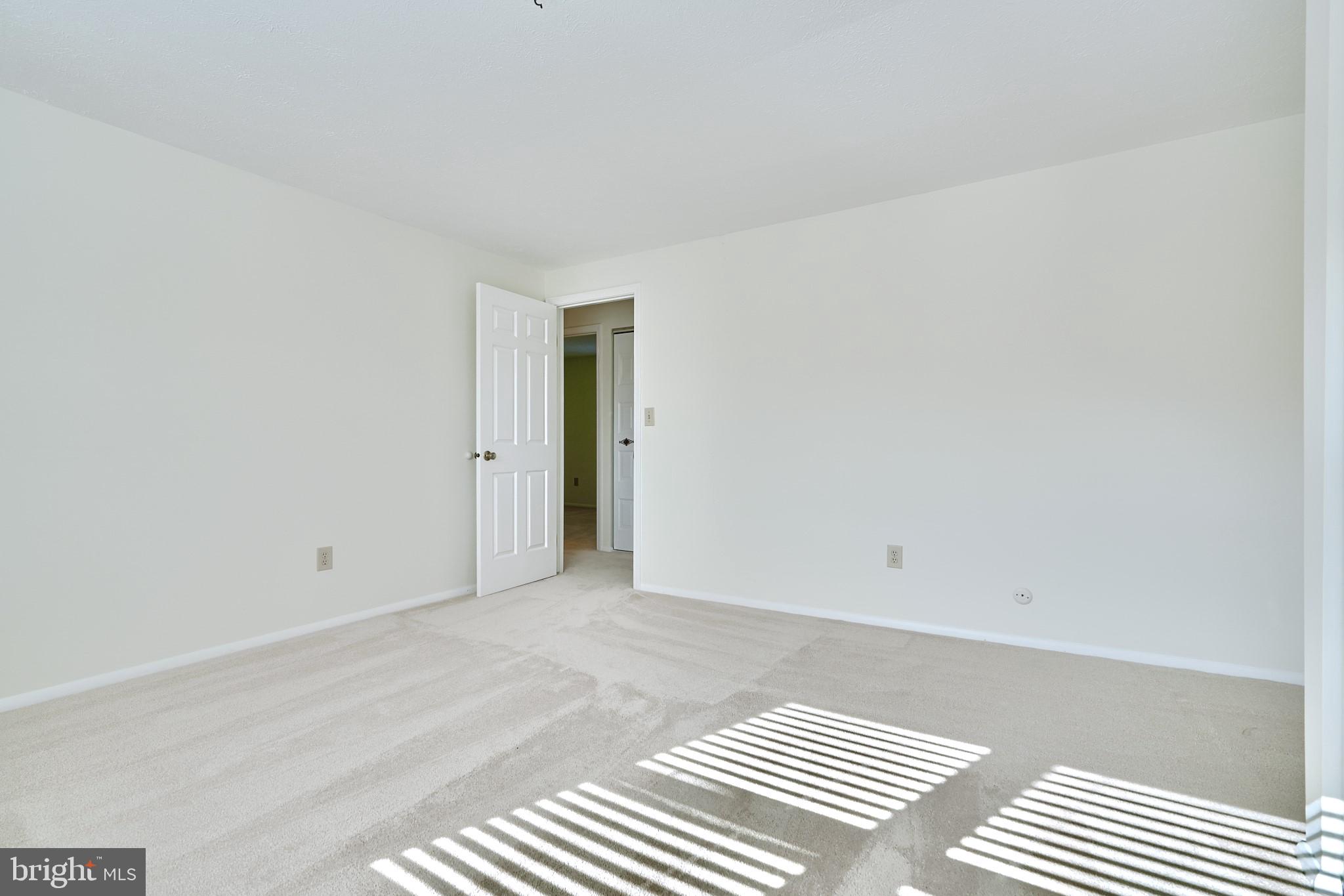 HARMANS WOODS - Residential