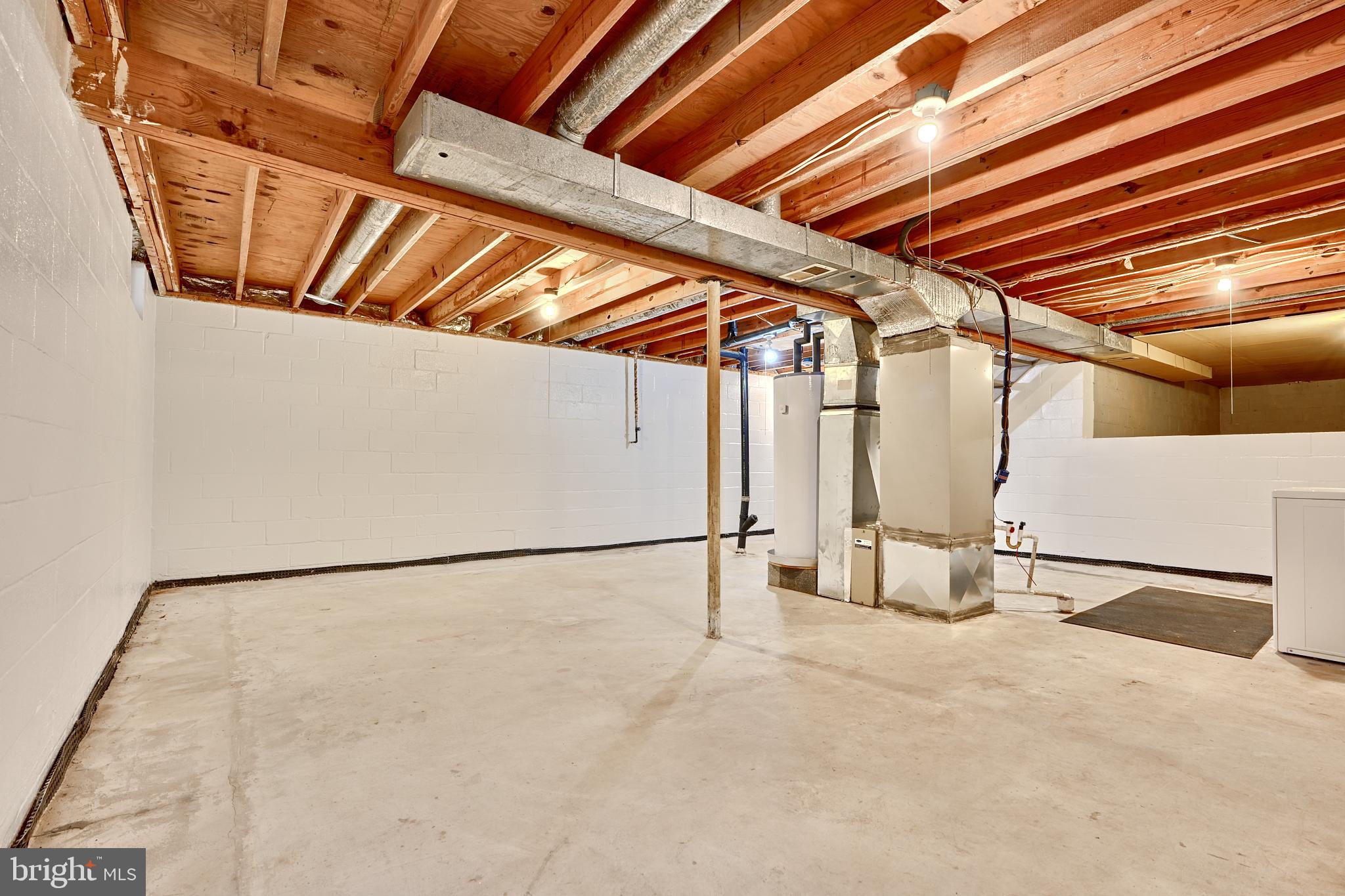 HARMANS WOODS - Residential