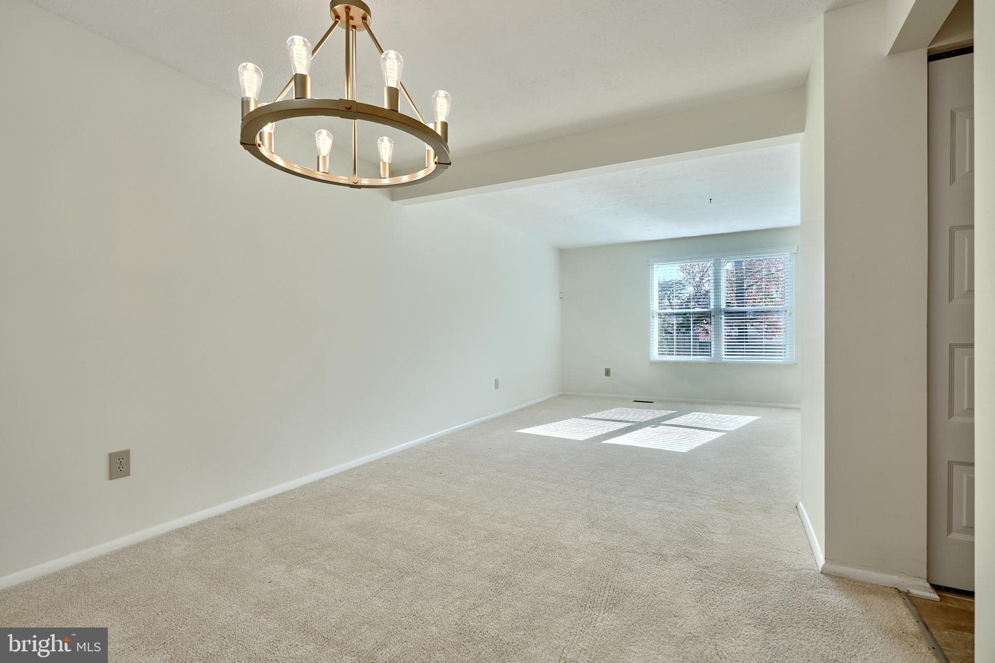 HARMANS WOODS - Residential