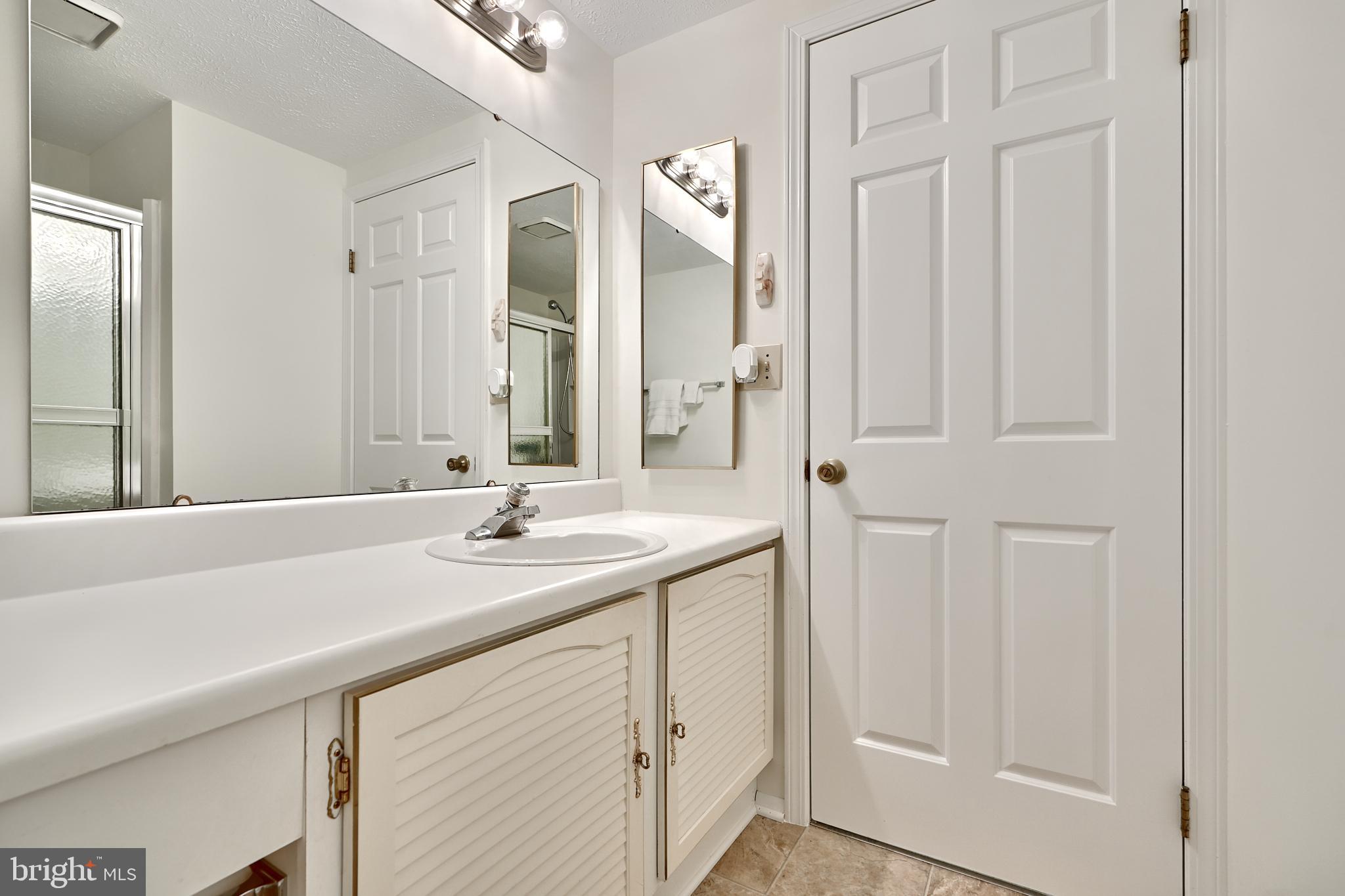 HARMANS WOODS - Residential