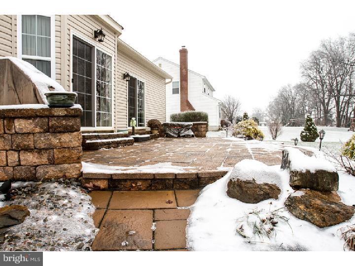 MEADOWBROOK - Residential