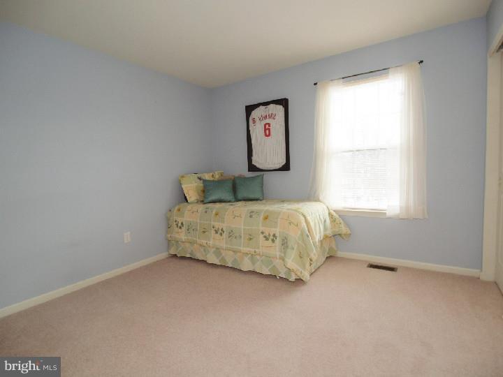 MEADOWBROOK - Residential