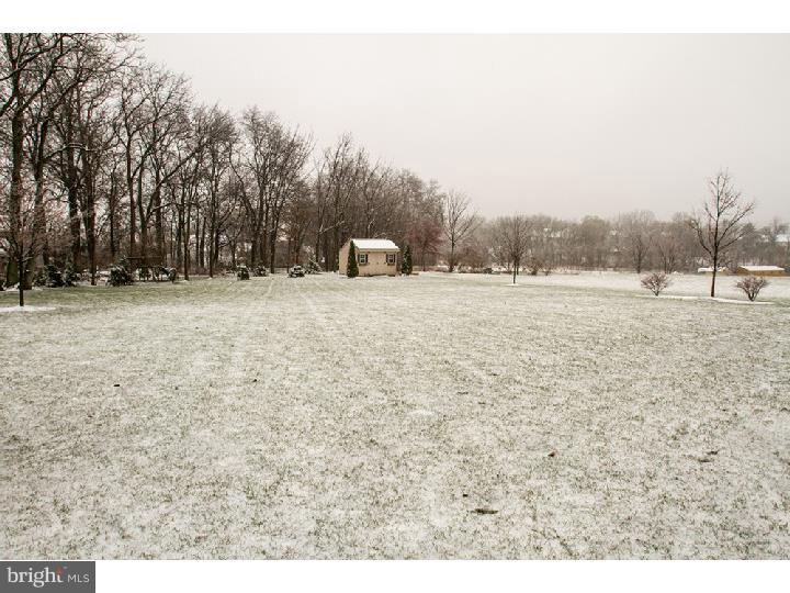 MEADOWBROOK - Residential