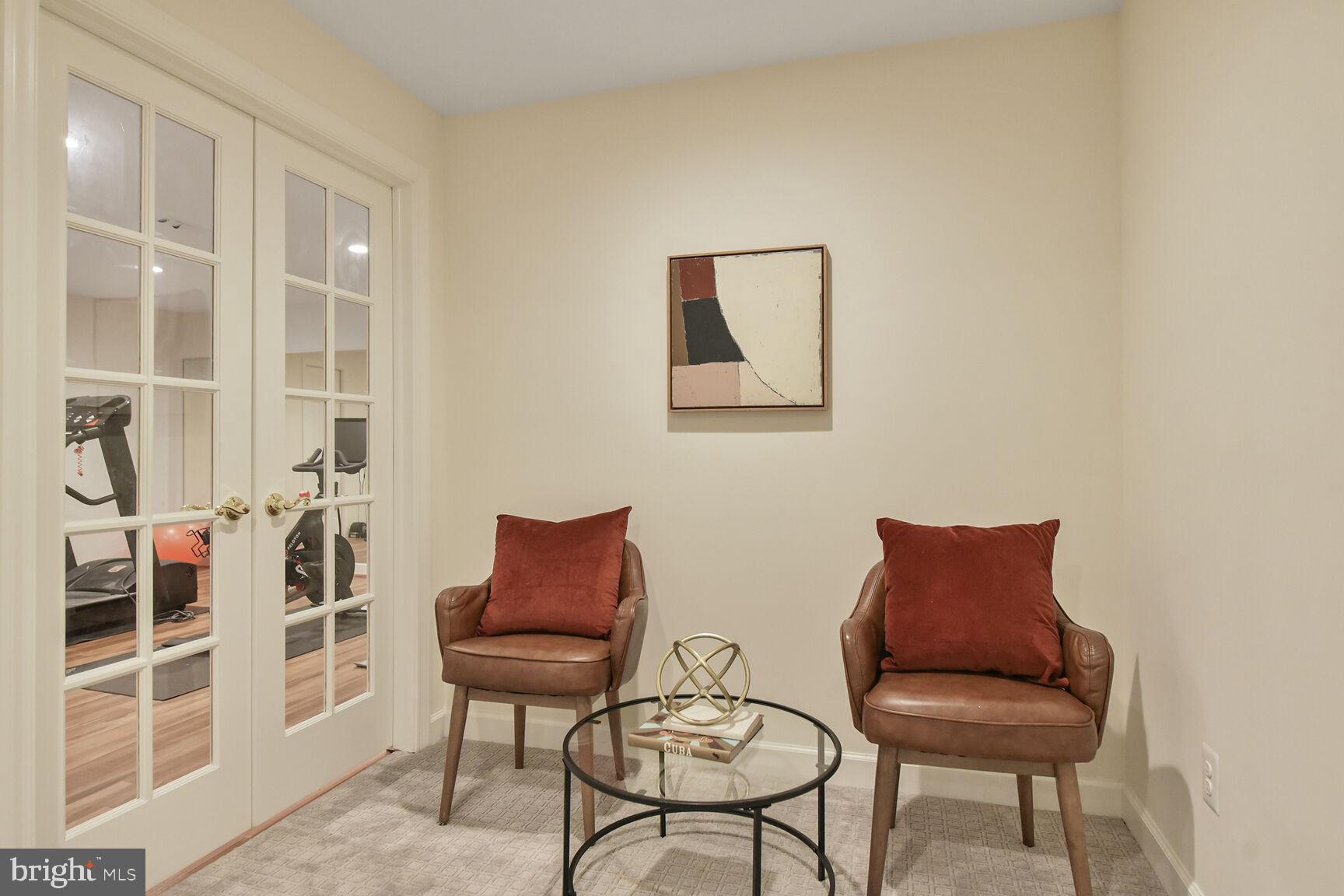 WILLOWS OF POTOMAC - Residential