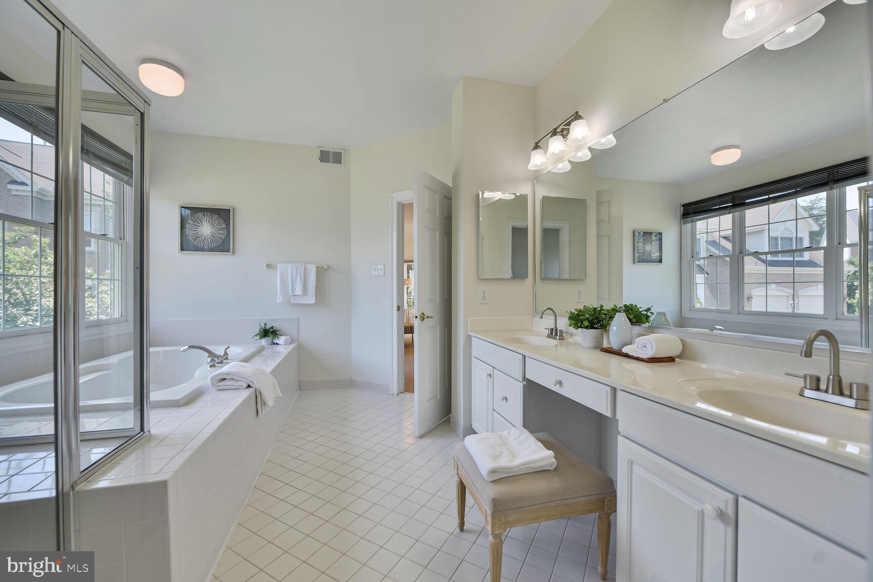 WILLOWS OF POTOMAC - Residential