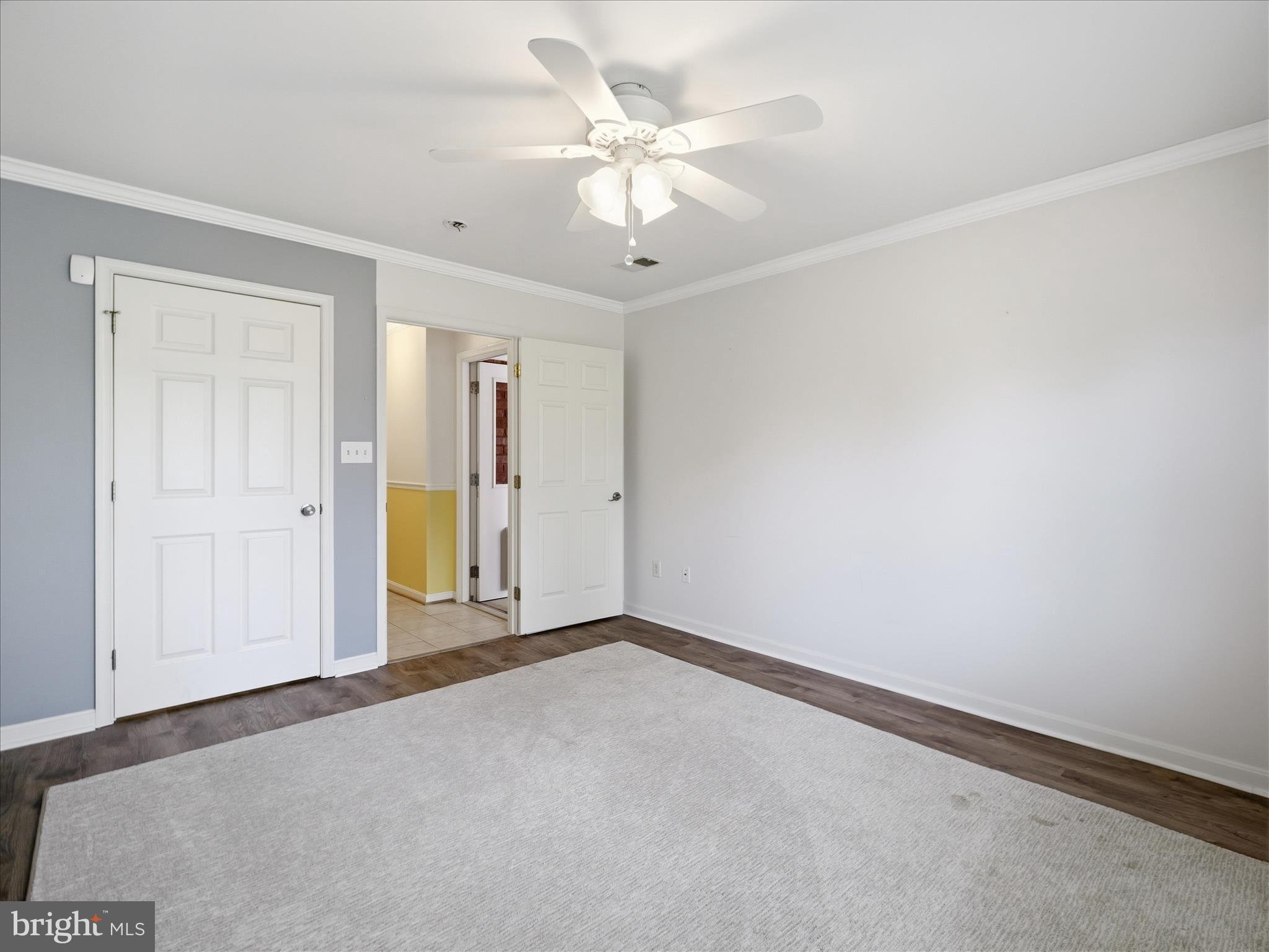 ENGLEBROOK PARK - Residential