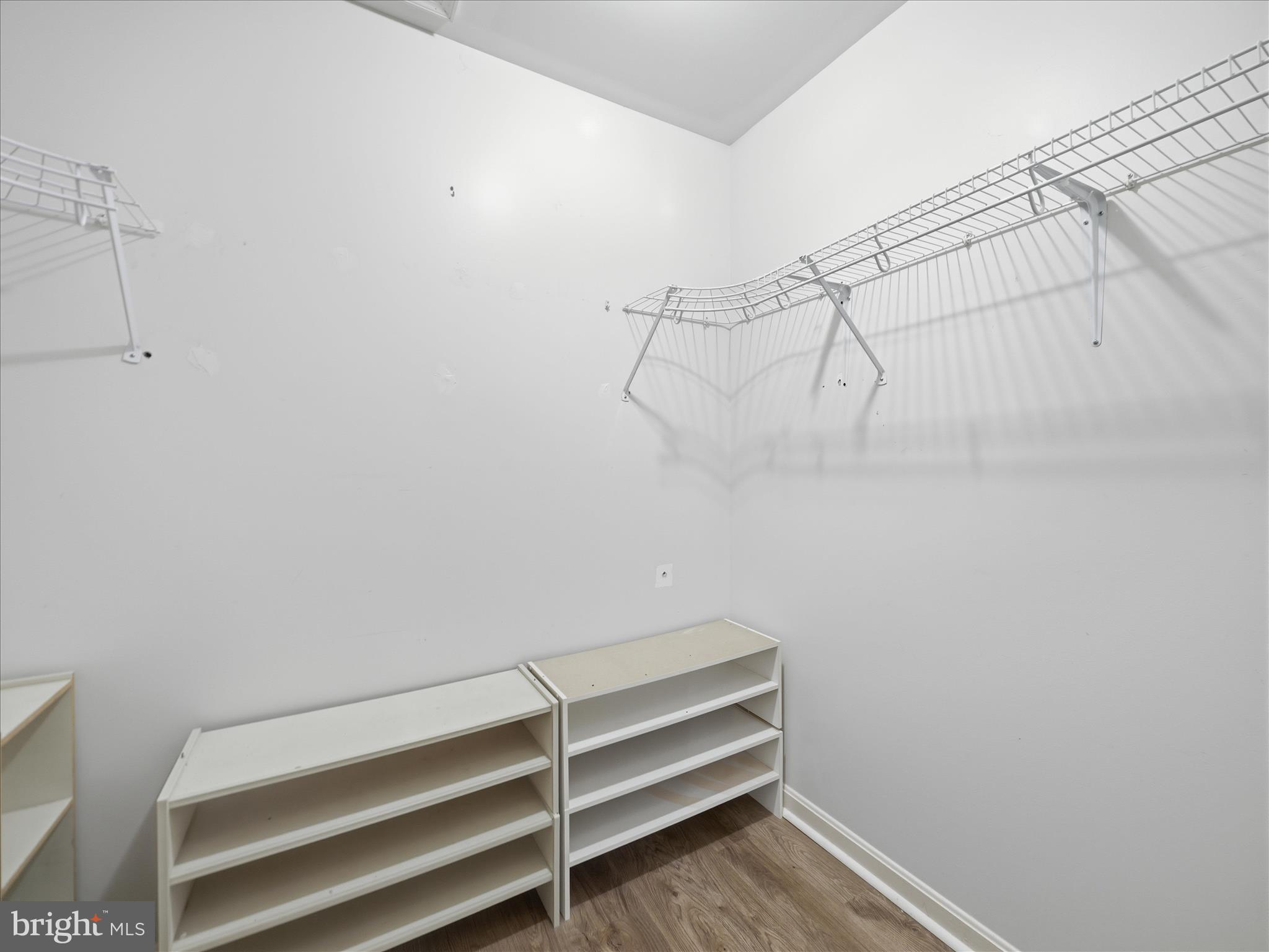 ENGLEBROOK PARK - Residential