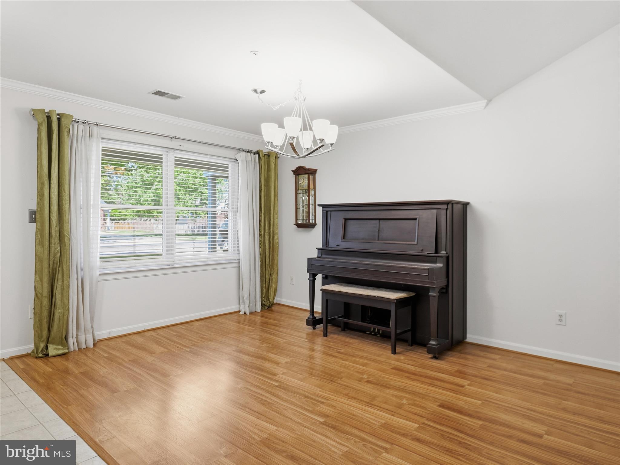 ENGLEBROOK PARK - Residential