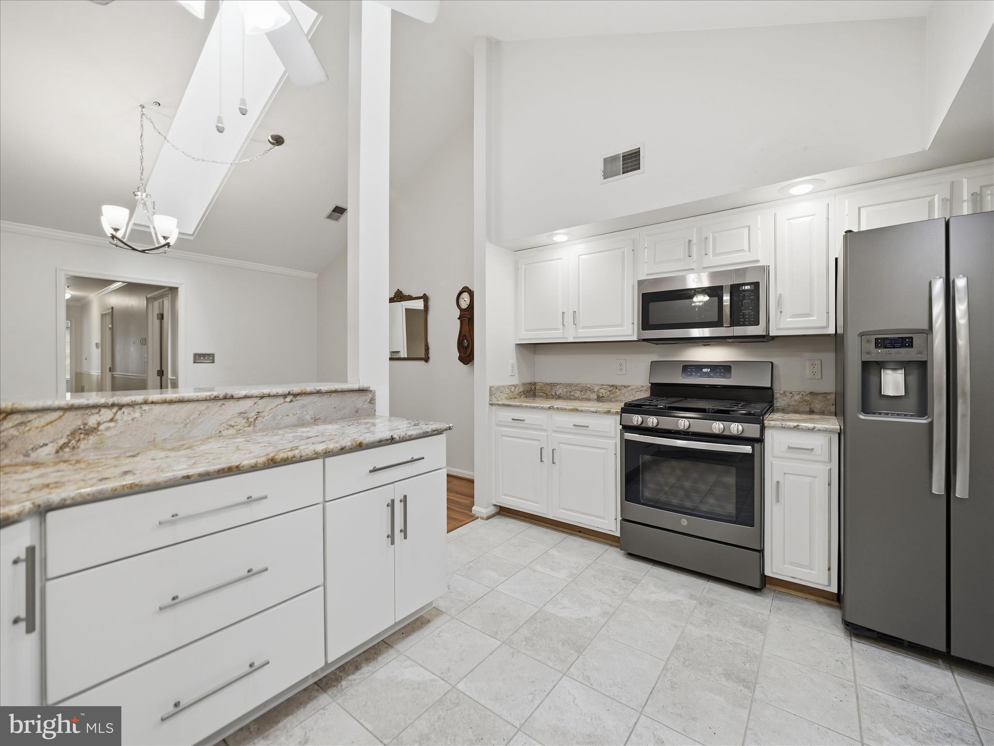 ENGLEBROOK PARK - Residential