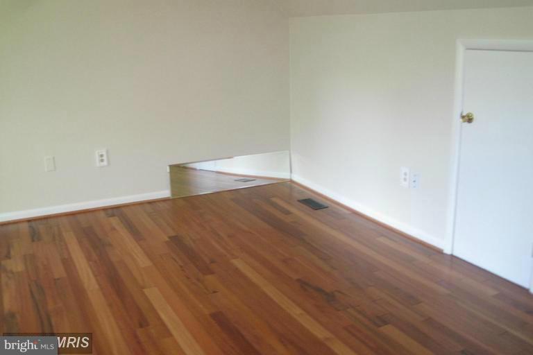 DALE CITY - Residential Lease