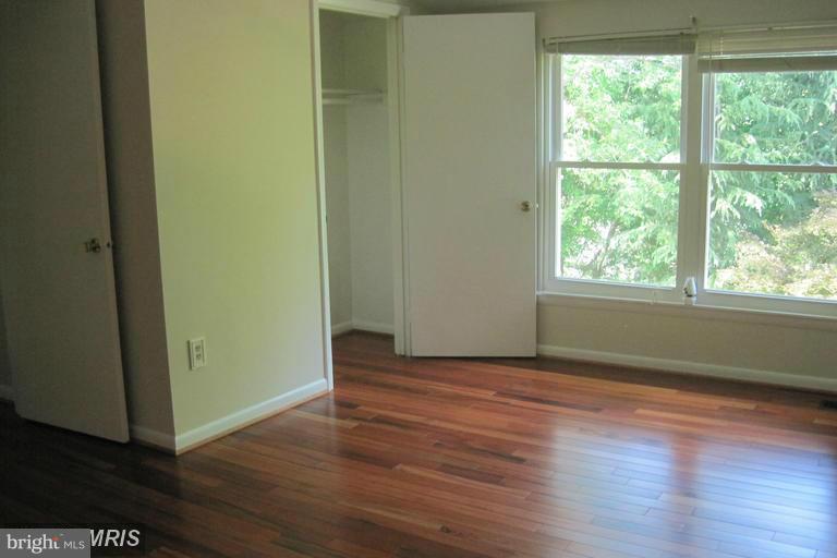 DALE CITY - Residential Lease