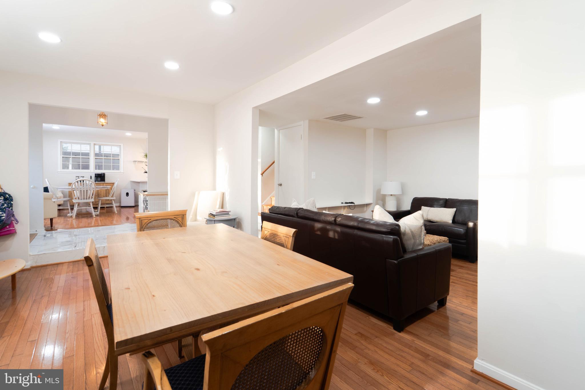 KING PARK WEST - Residential Lease