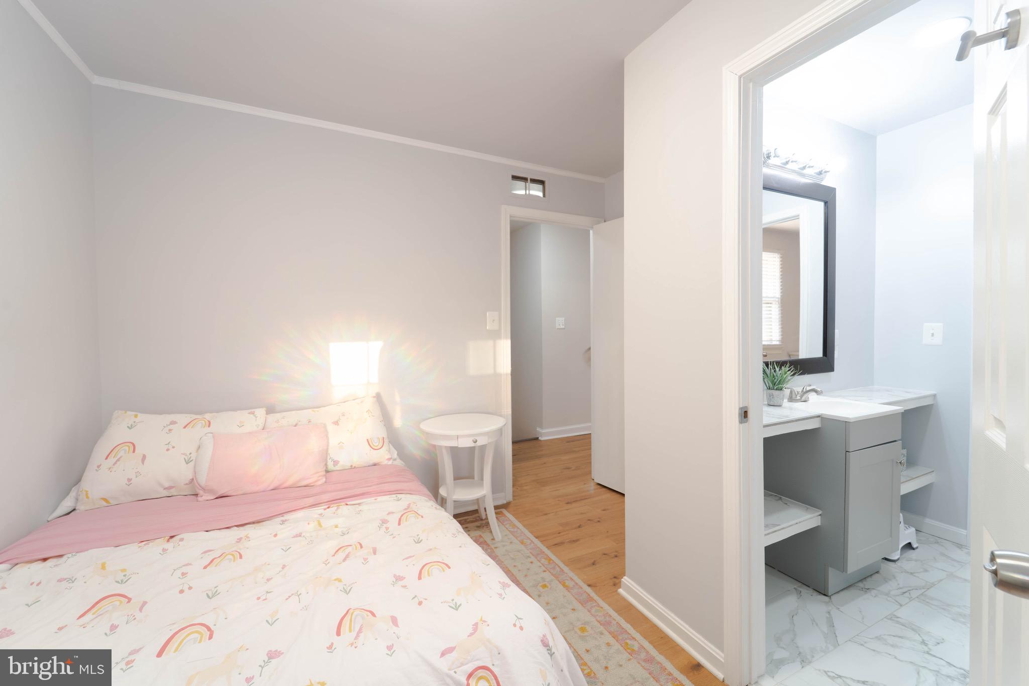 KING PARK WEST - Residential Lease