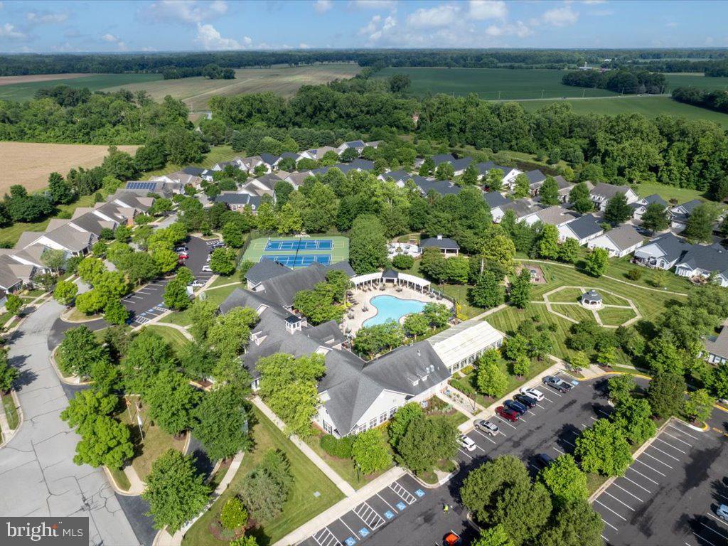 SYMPHONY VILLAGE AT CENTREVILLE - Residential