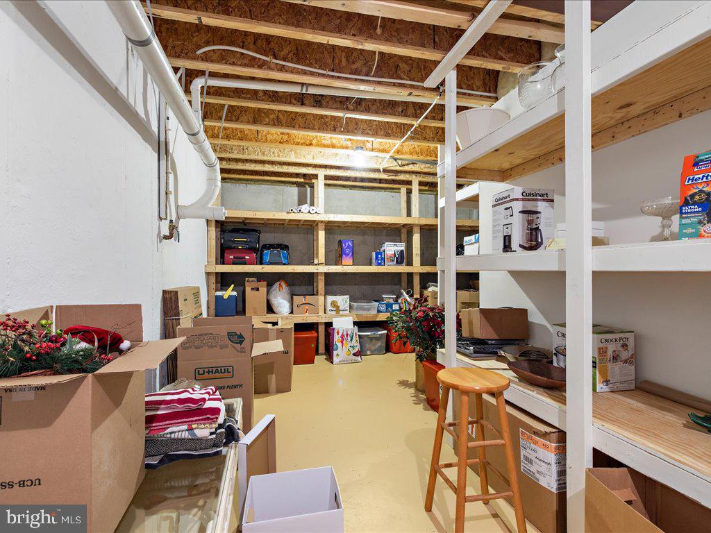 SYMPHONY VILLAGE AT CENTREVILLE - Residential