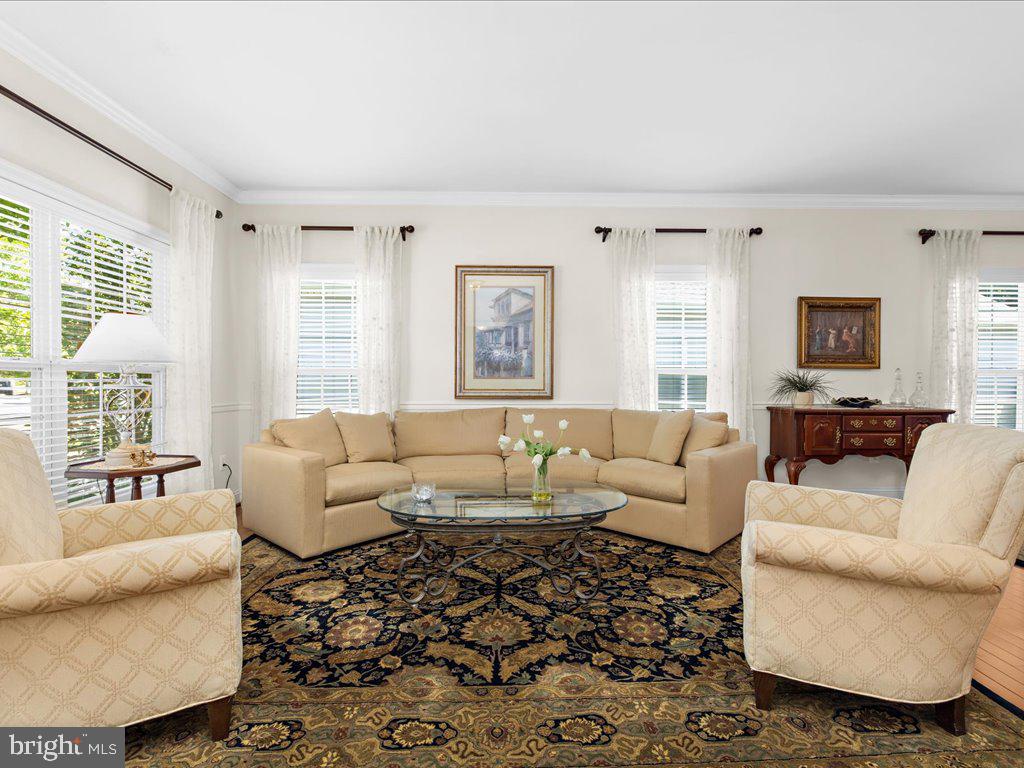 SYMPHONY VILLAGE AT CENTREVILLE - Residential