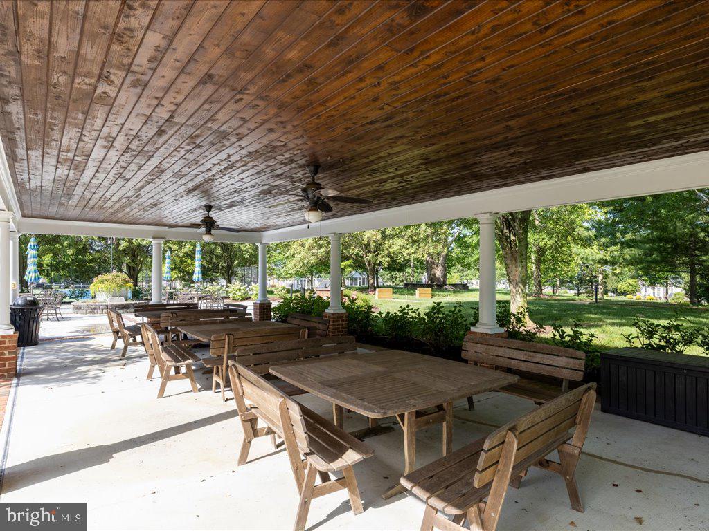 SYMPHONY VILLAGE AT CENTREVILLE - Residential