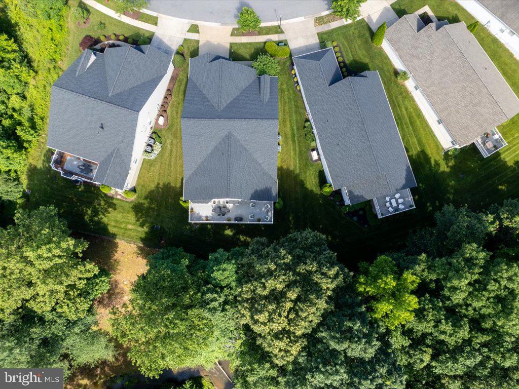 SYMPHONY VILLAGE AT CENTREVILLE - Residential