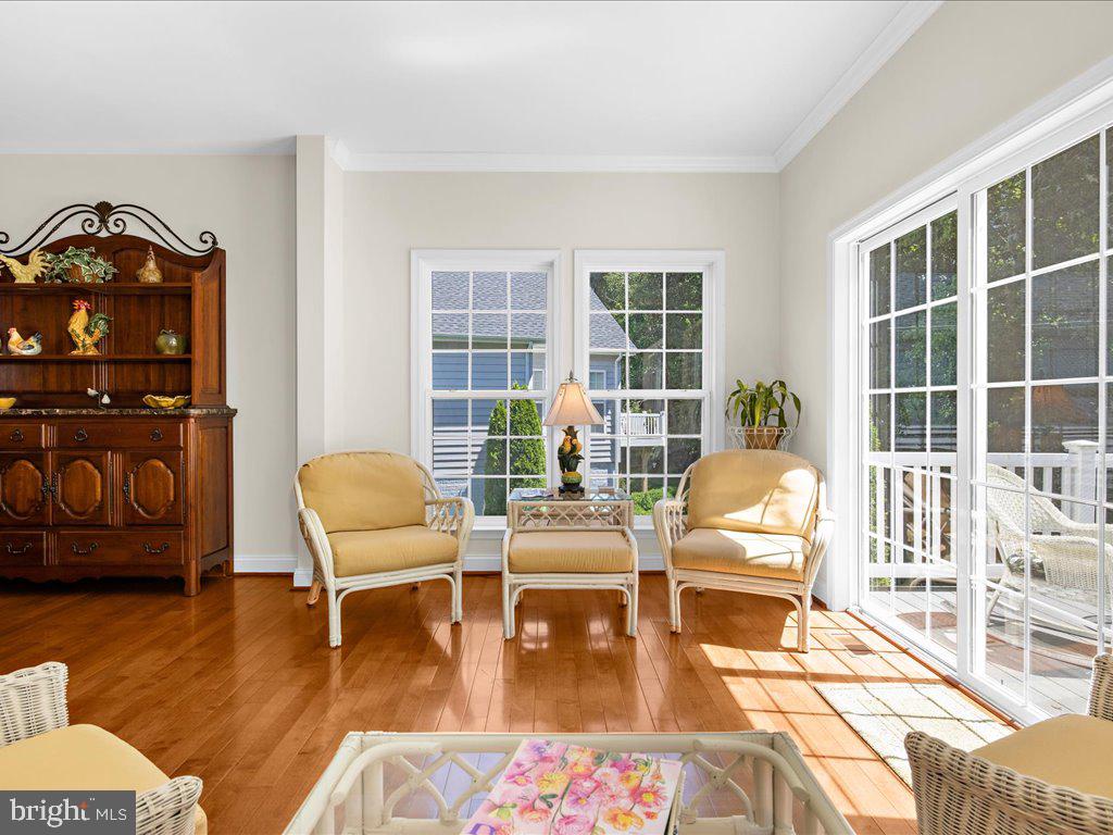 SYMPHONY VILLAGE AT CENTREVILLE - Residential