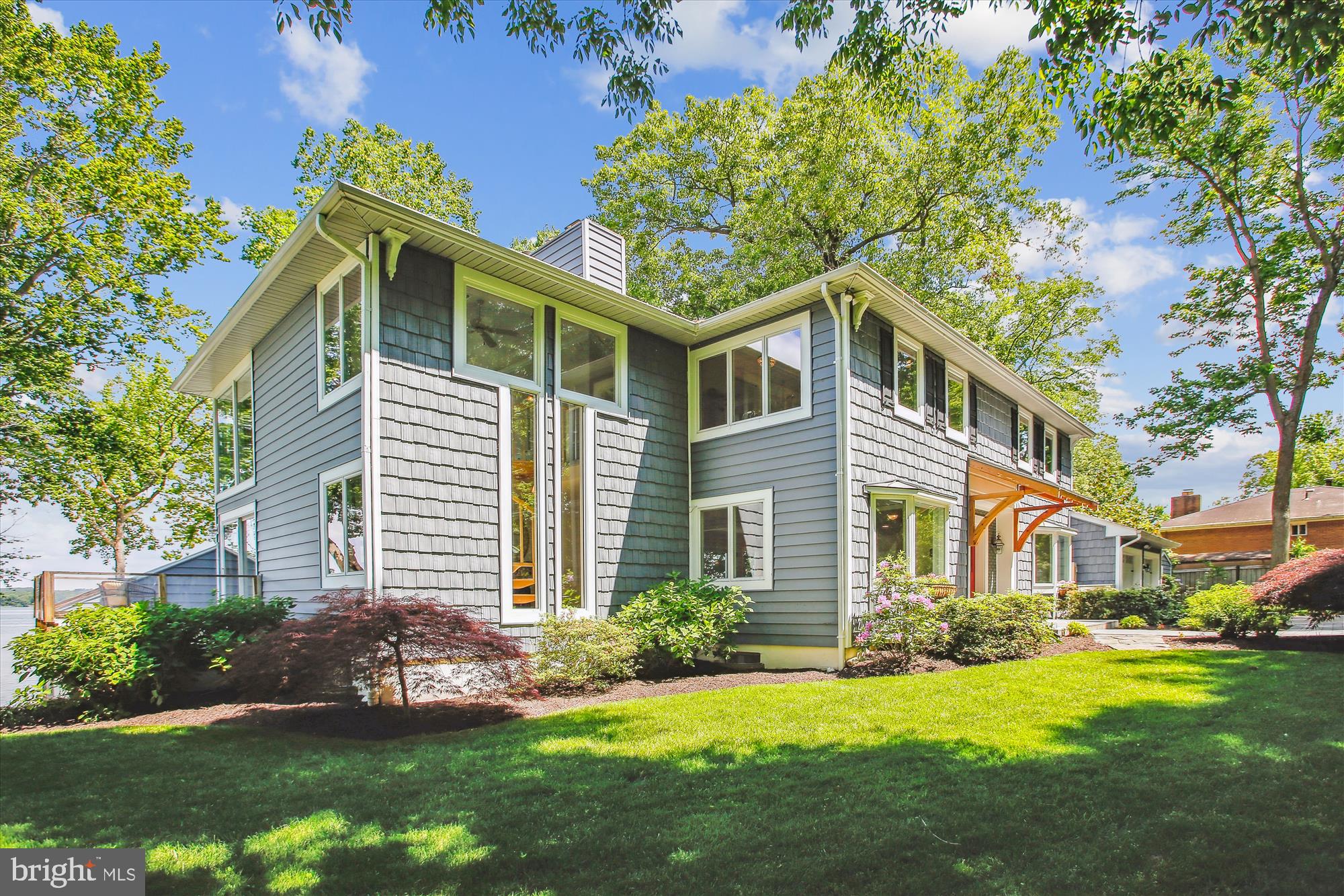 HALLOWING POINT RIVER ESTATES - Residential Lease