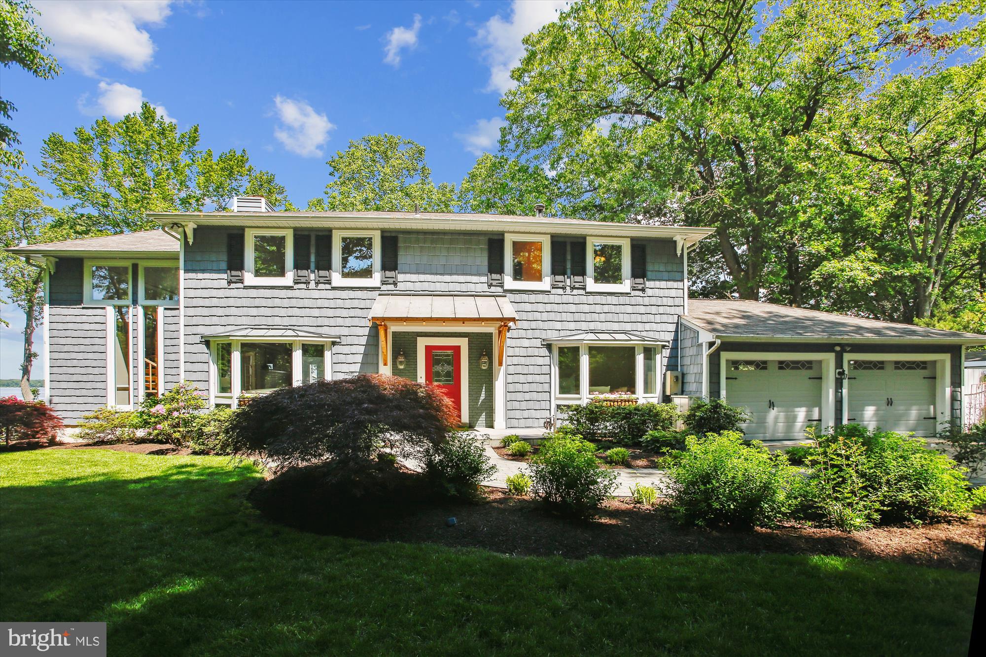 HALLOWING POINT RIVER ESTATES - Residential Lease