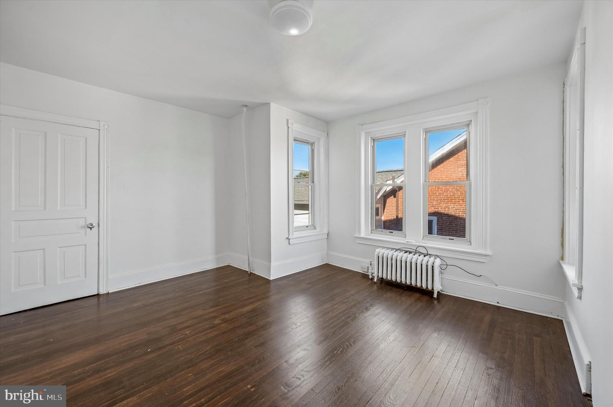 CONSHOHOCKEN - Residential