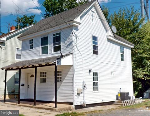 626 GREEN STREET WOODBURY NJ 08096