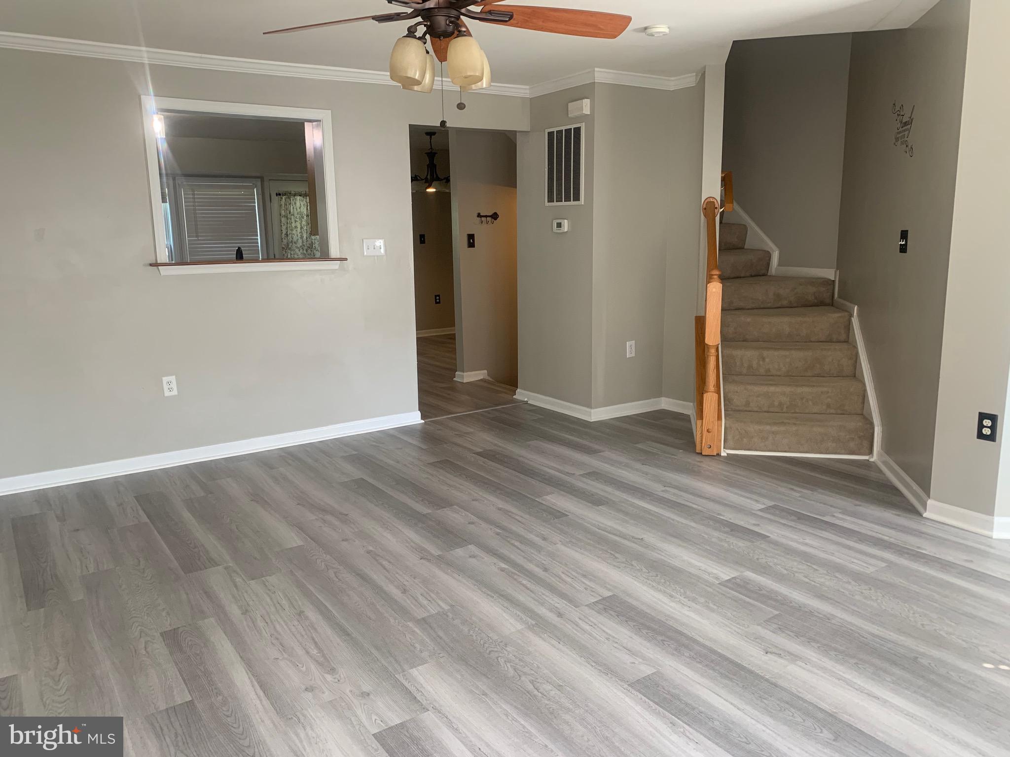 LAUREL RIDGE - Residential Lease