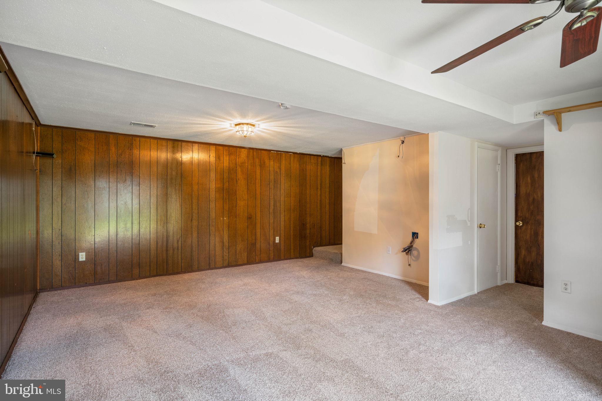 DALE CITY - Residential