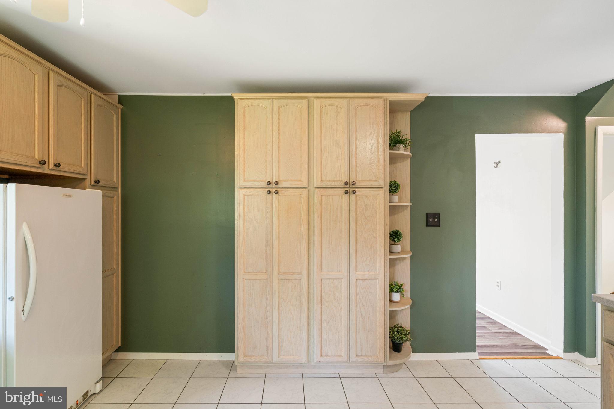 DALE CITY - Residential