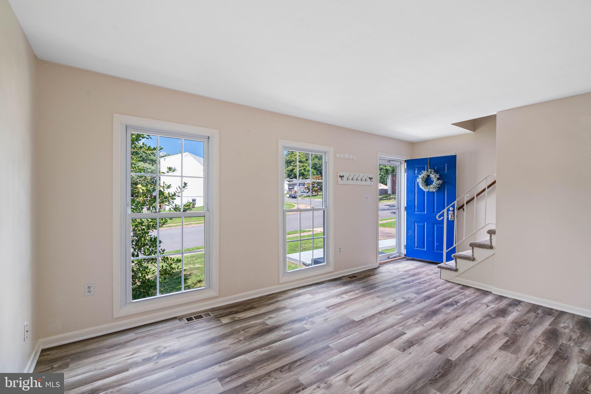 DALE CITY - Residential