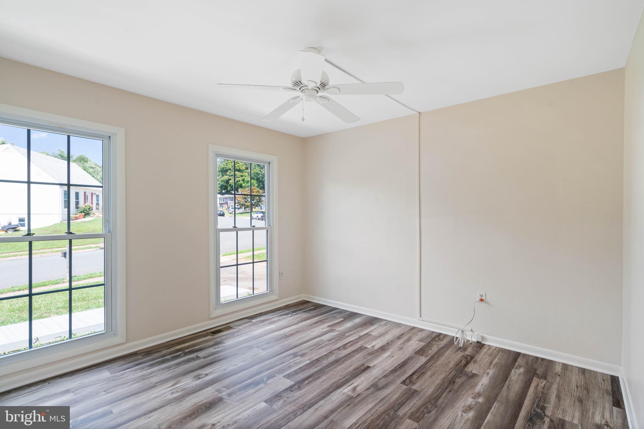 DALE CITY - Residential