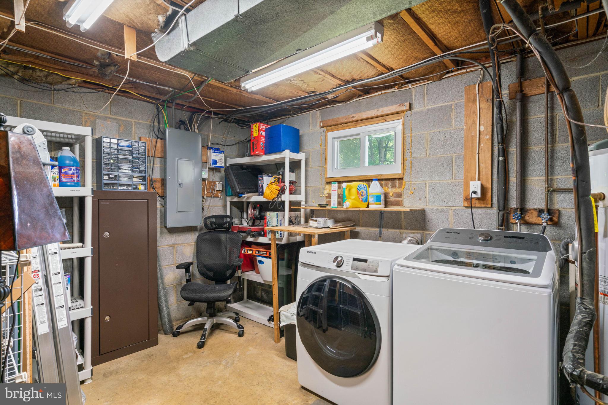 DALE CITY - Residential