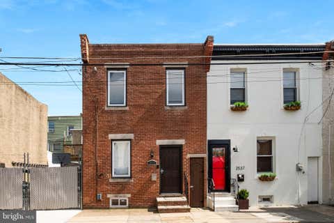 Townhouse For Sale - 2539 Webb Street<br/> PHILADELPHIA, PA 19125