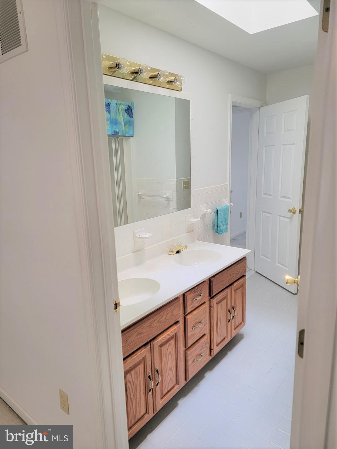 BEL AIR - Residential