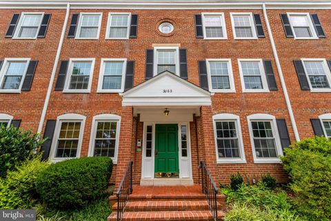 3062 S BUCHANAN STREET C2 ARLINGTON VA 22206