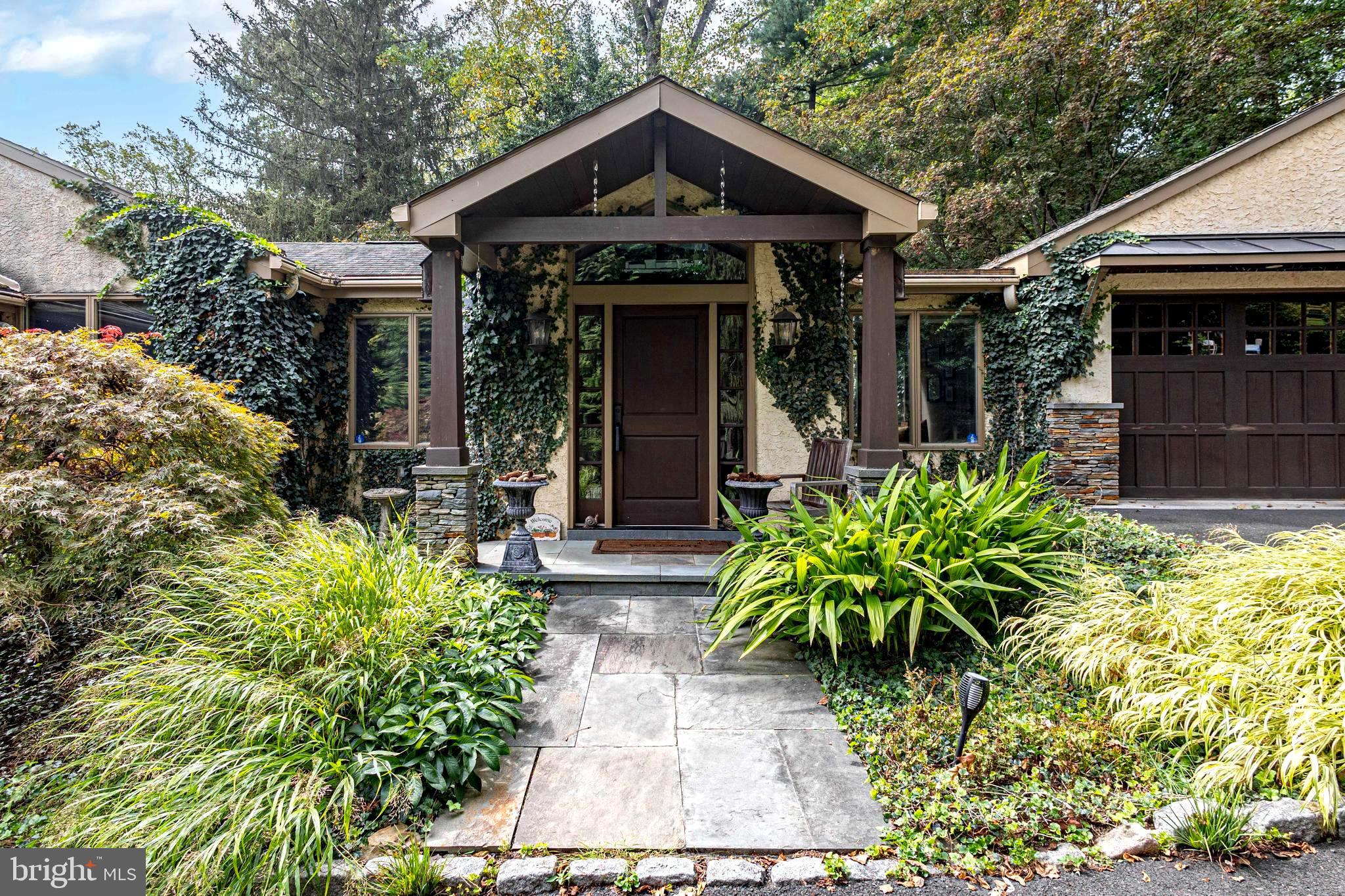 160 CAMP HILL ROAD